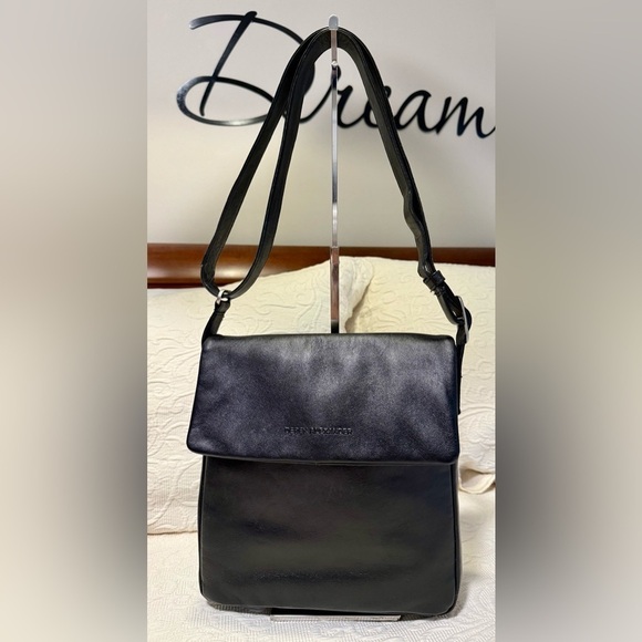 Derek Alexander Handbags - Gently Used Derek Alexander Black Leather Messenger Bag